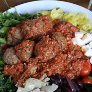 Meatball salad