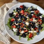 berry burrata salad